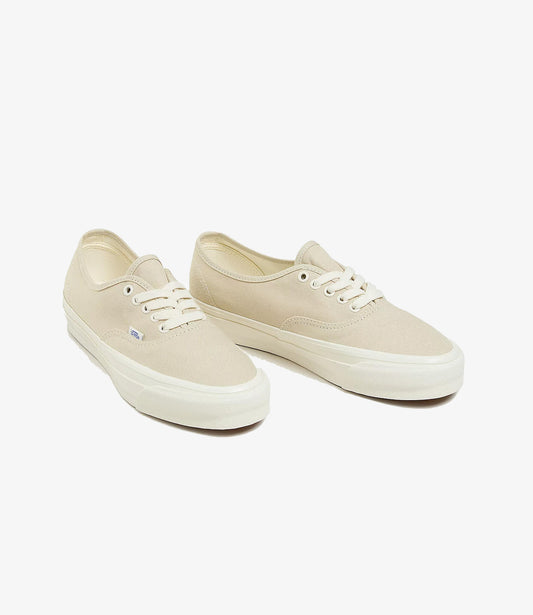 Authentic Reissue 44 LX - Castle Wall