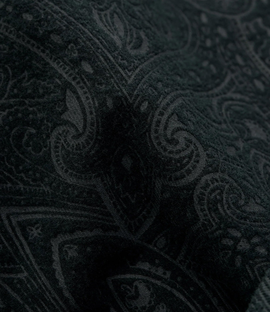 Gusto Shirt - Washed black ornament